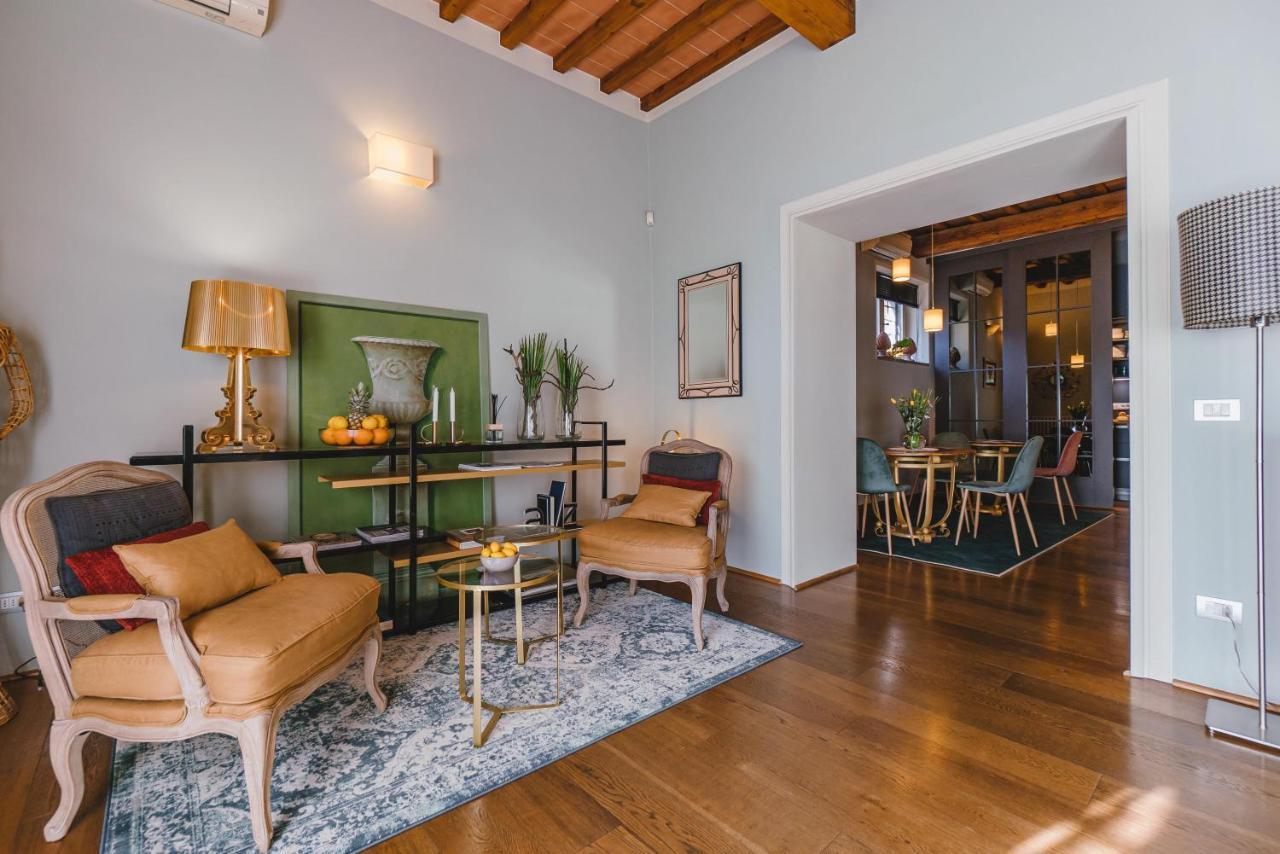 Duchess Boutique De Charme Bed & Breakfast Флоренция Екстериор снимка