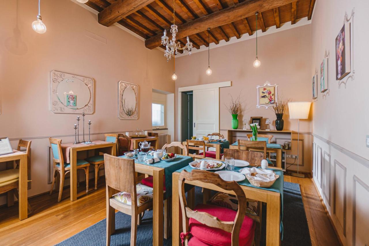 Duchess Boutique De Charme Bed & Breakfast Флоренция Екстериор снимка
